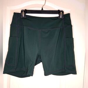 High waisted bike shorts
